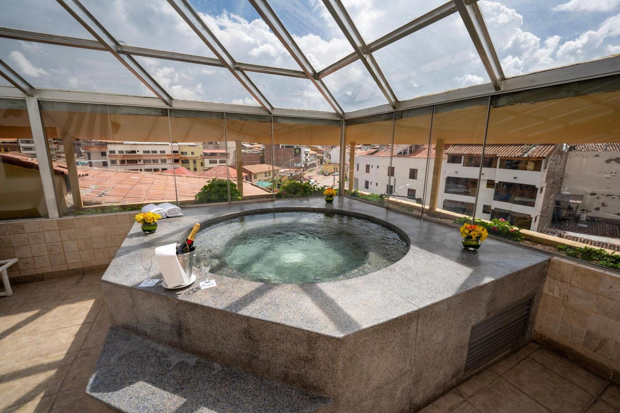 Hotel Jose Antonio กุสโก ภายนอก รูปภาพ